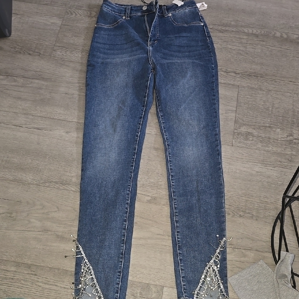 ❤️AKIRA Blue Skinny Jeans with Silver Accents